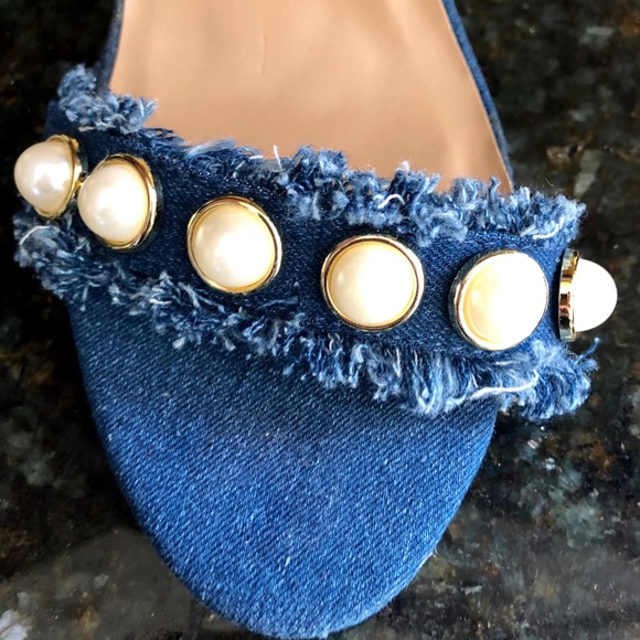 NEW Gorgeous Denim Heels with Pearl Studs, Size 10 - Picture 4 of 8